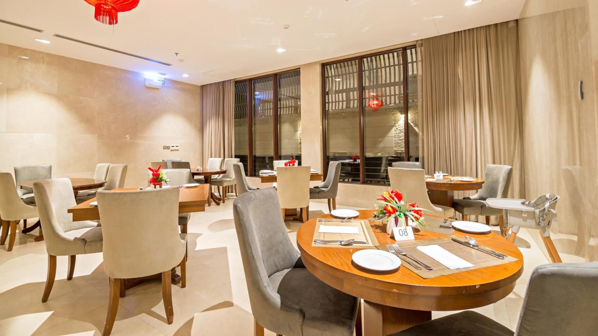 Jiwar Almasi Hotel Jeddah Exterior foto