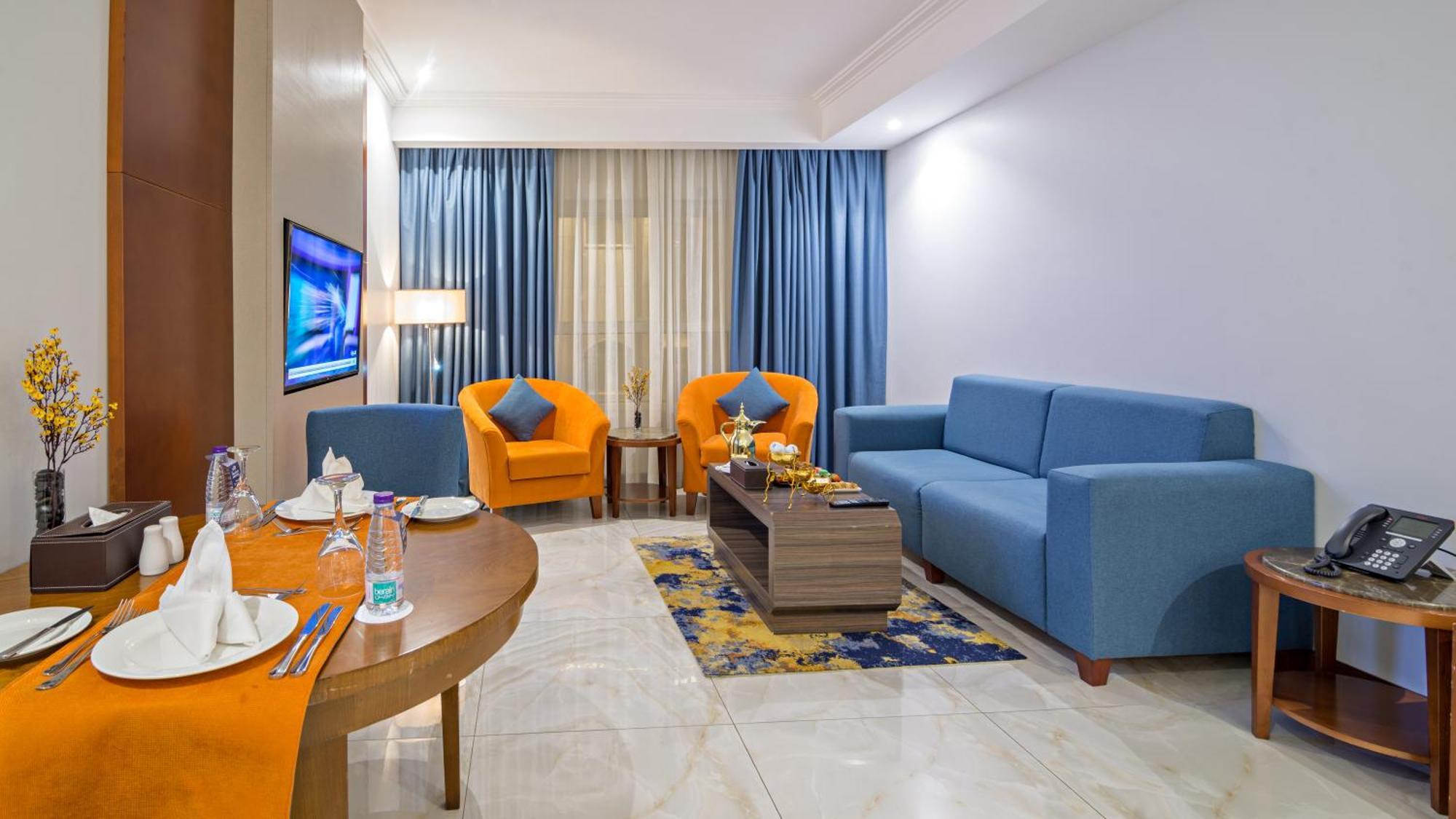 Jiwar Almasi Hotel Jeddah Exterior foto