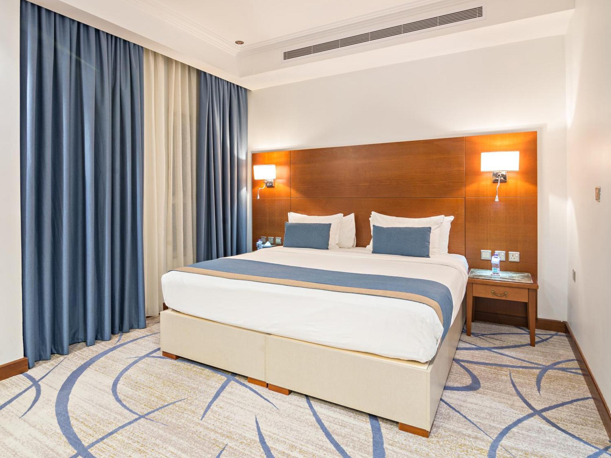 Jiwar Almasi Hotel Jeddah Exterior foto