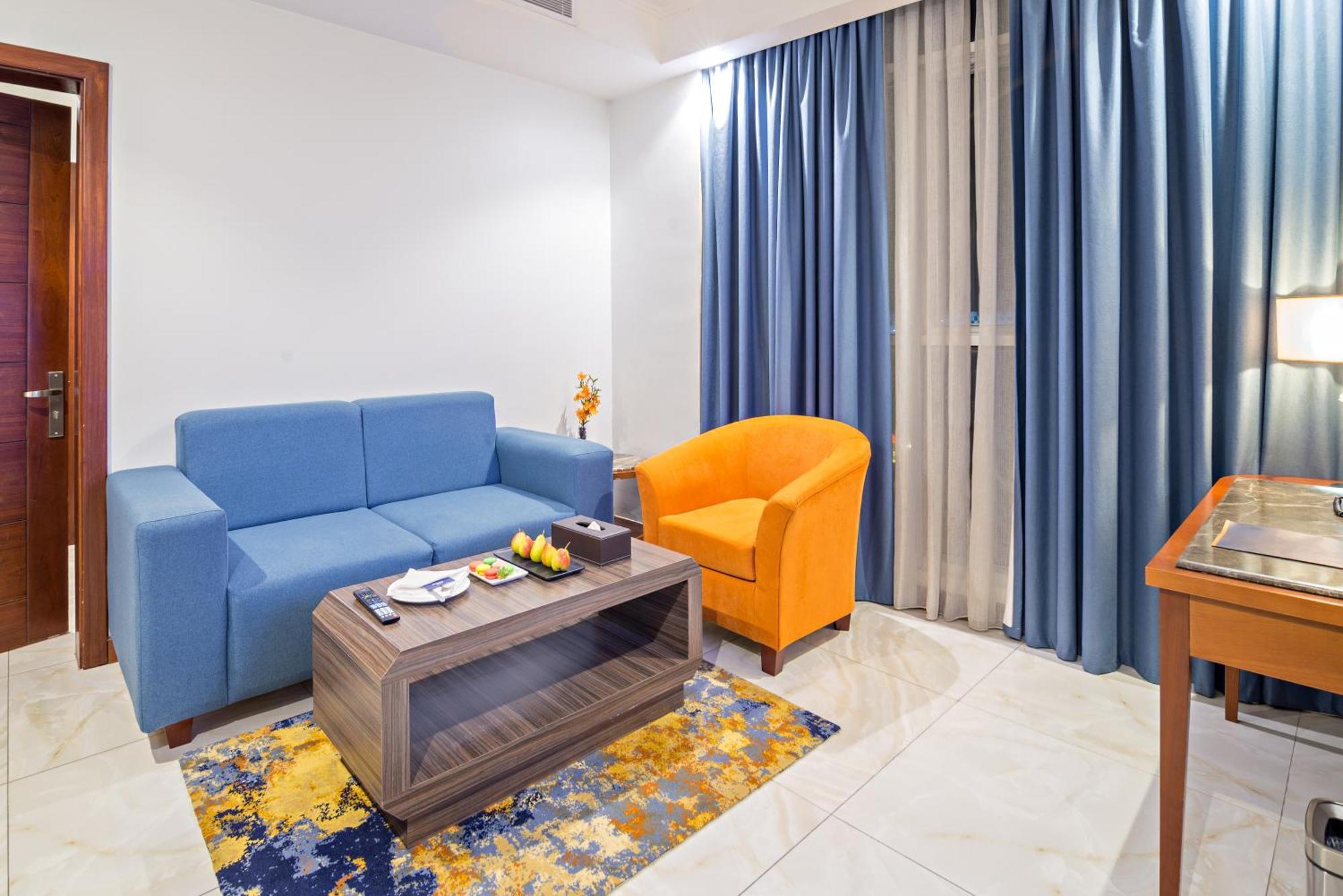 Jiwar Almasi Hotel Jeddah Exterior foto